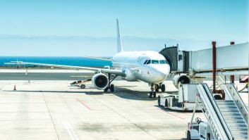 Una pasajera es detenida en Lanzarote por morder a un Guardia Civil