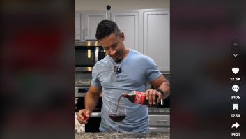 Un dominicano prueba el 'kalimotxo' por primera vez y lo califica con una sencilla palabra