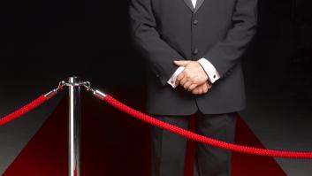 Esto es lo que dice la ley si el portero de una discoteca te quiere echar del local a la fuerza