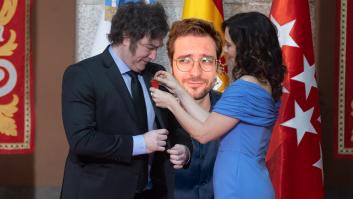 Un resumen de la fracasada aventura de Ayuso con Milei