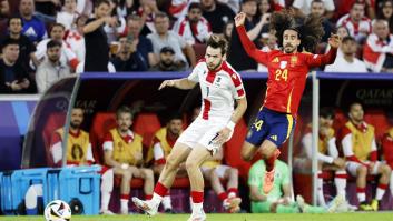 Todos se preguntan lo mismo cada vez que Cucurella recibe el balón: hasta Casillas ha querido saberlo