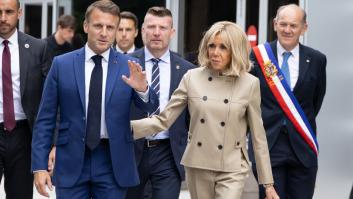 Macron demanda a una 'influencer' ultraderechista por difundir rumores sobre que la primera dama es trans