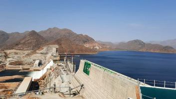 La mega presa del tamaño de Londres que amenaza con una guerra internacional