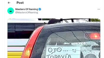 El mensaje que ha puesto en su coche para los que vengan detrás es infalible: es verlo y te alejas