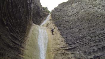 El barranco de Aragón que esconde un desfile de piscinas naturales de irresistibles aguas turquesas