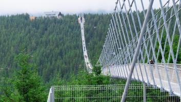 Luz verde al puente colgante más largo del mundo: más de 1.000 metros y prohibido para personas con vértigo