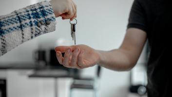 Ricardo Gulias, experto en hipotecas: "Si cobras 1.200 euros al mes te podrías permitir un piso de 100.000 euros"