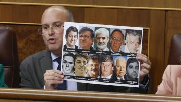 Tellado obvia a las víctimas de ETA que le critican por usar sus fotos y echa la culpa a Gobierno