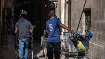 El PSOE plantea ir más allá de la ILP y regularizar a migrantes llegados a España antes de 2025