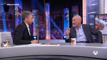 Pablo Motos le pregunta a Pérez-Reverte qué opina de Feijóo y es contundente: "Lo de Mazón no lo perdonan"