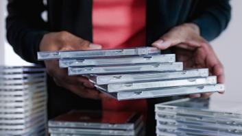 Revelan los cd's más valiosos del mundo y uno de Paris Hilton encabeza el ranking: hasta 7.350 euros por él