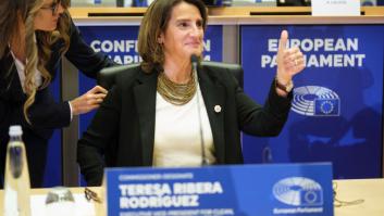 Von der Leyen ensalza a Teresa Ribera frente a los ataques de Feijóo: "Es una verdadera y comprometida europea"