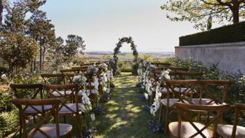 Preparan una boda por todo lo alto y cuando cruzan el umbral se encuentran con un motín: "¿Tan malos somos?"