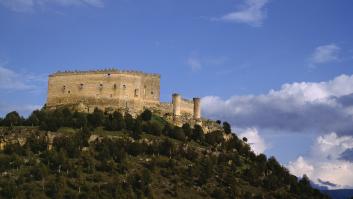 Santiago Segura y José Mota abren la puerta de un castillo del siglo XIII jamás visitado al completo