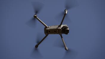 Un senador ruso admite que Ucrania gana en la guerra de drones mientras Rusia afronta un desembolso colosal