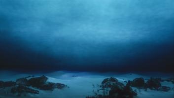 La tecnología extrema de Japón logra sumergir un bulldozer submarino a 50 metros de profundidad