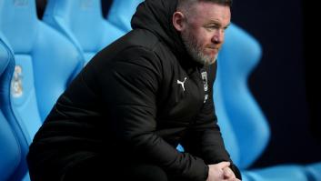 Un icónico exfutbolista revela el extraño electrodoméstico con el que duerme: cuesta creer que su ruido le relaje