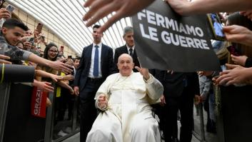El papa, en su autobiografía: matar a civiles inermes en Gaza "también es terrorismo"
