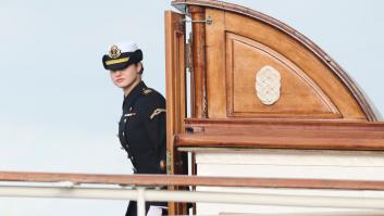 Un buque militar pone en el punto de mira al Juan Sebastián Elcano con la princesa Leonor a bordo