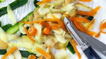 Adiós a las patatas fritas: hay una receta alternativa y saludable para aprovechar las cáscaras de verduras