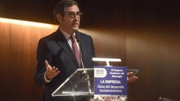 La contraoferta de la CEOE: subida del SMI del 3% negociada junto con la reducción de jornada