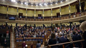 Bajan las pensiones y desaparecen las ayudas al transporte: ¿qué puede hacer el Gobierno ahora para revertirlo?