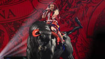 "No sé cómo procesarlo": DeTeresa divide opiniones en el Benidorm Fest con su toro, tangas y pasodoble