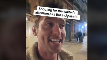 Un británico señala lo que tiene que hacer con los camareros en España: le dan la razón