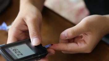 Los diabéticos miran con ilusión al súper reloj que les permitirá saber su nivel de azúcar en sangre en cualquier momento