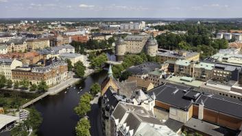 Al menos diez personas han muerto en un tiroteo en un campus escolar en Suecia