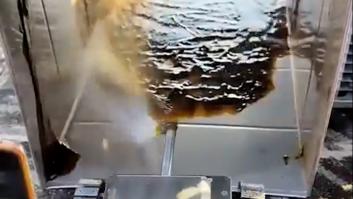 El llamativo robot de alta tecnología que sirve hasta para limpiar el extractor de la cocina