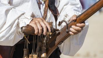 El arma de guerra medieval de origen español que lo cambió todo y muchos creían que se forjó en el infierno