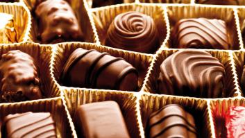 El regalo más clásico de San Valentín bajo la lupa de la OCU: el mejor de marca blanca vale menos de 4 euros y puedes comprarlo en este supermercado