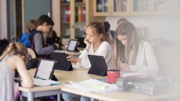 Un ex empleado confiesa ante el Tribunal haber ganado 45.000 euros vendiendo tablets escolares: el motivo sorprende a todos