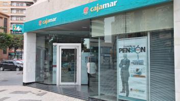 Despiden al trabajador de un banco por pedir créditos en nombre de su padre y en realidad eran para su disfrute