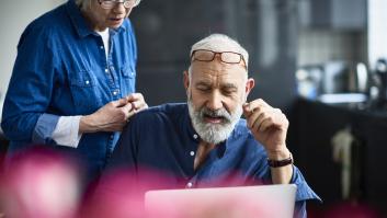 Los expertos indican que el modo de gastar el dinero puede detectar los primeros signos de demencia