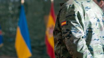 Militares españoles en pie de guerra por sus caóticas nominas: "Atrasos mutilación no IRPF"