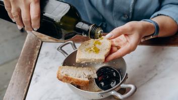 España lanza un serio aviso a los restaurantes sobre el aceite de oliva