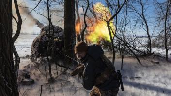 A los tres años de guerra con Rusia, Ucrania ahora también tiene que pelear con Trump