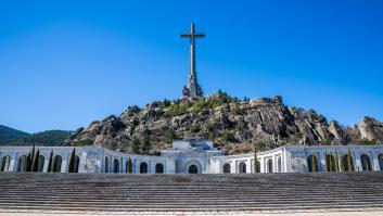 El Gobierno celebra el relevo del hasta ahora prior del antes Valle de los Caídos