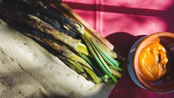 La cebolla catalana se suma a la innovación culinaria y la han metido dentro de un pez japonés