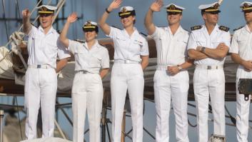 Boicot a la gorra de las marines mujeres en la Armada española