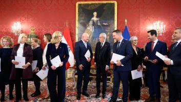 Un Gobierno tripartito europeísta toma el poder en Austria y deja fuera a los ultras