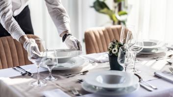 Va a un restaurante de estrella Michelin por primera vez y vive un 'tierra, trágame' que podría pasarle a cualquiera