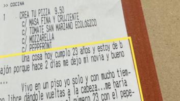 Deja una petición en su pedido a domicilio y en la pizzería se coronan con lo que le mandan