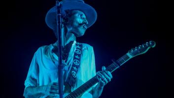 Leiva, preocupado por "el auge de la ultraderecha", va más allá al hablar de política y también la define así