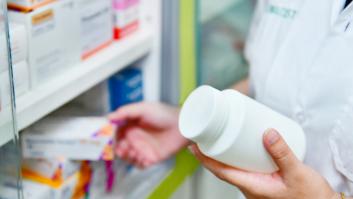 Va a la farmacia y ve lo que le costaría un medicamento sin financiación y su precio es la mayor defensa de la sanidad pública