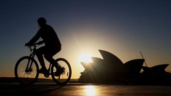 Alquila una bicicleta para visitar la ciudad, el GPS le pone una trampa y ahora debe pagar una multa de miles de euros