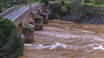 Laurence golpea España: desalojos, carreteras cortadas y desbordamientos en Andalucía, Extremadura y Valencia