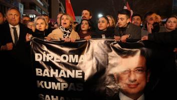 La oposición turca convoca protestas para respaldar al detenido alcalde de Estambul, rival de Erdogan